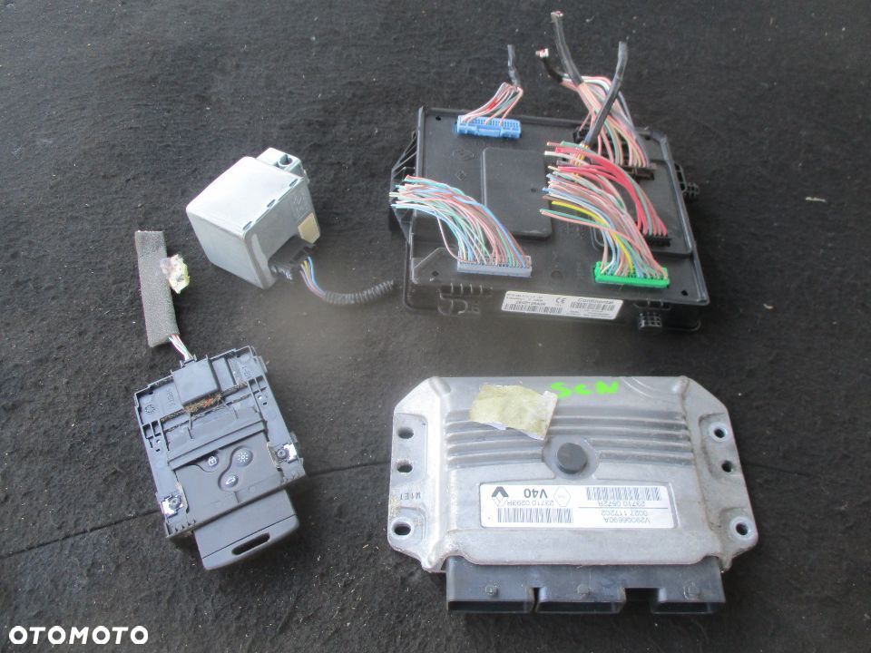Zestaw startowy komputer BSI Renault Scenic 3 1,4 TCE - 1