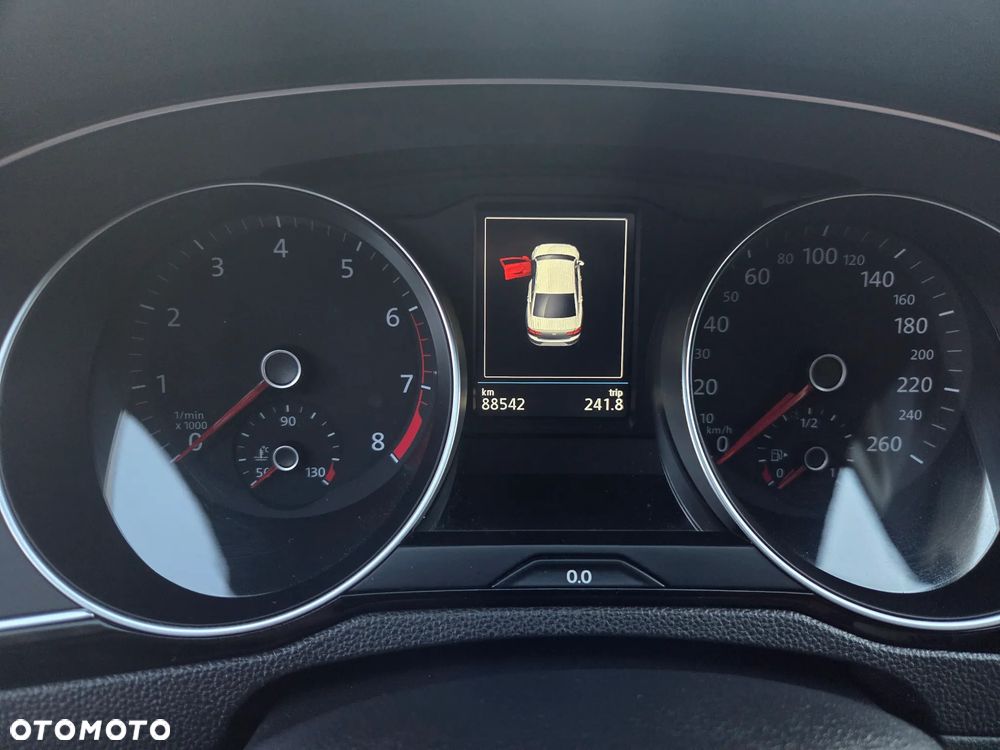 Volkswagen Passat 1.5 TSI EVO Elegance DSG - 14