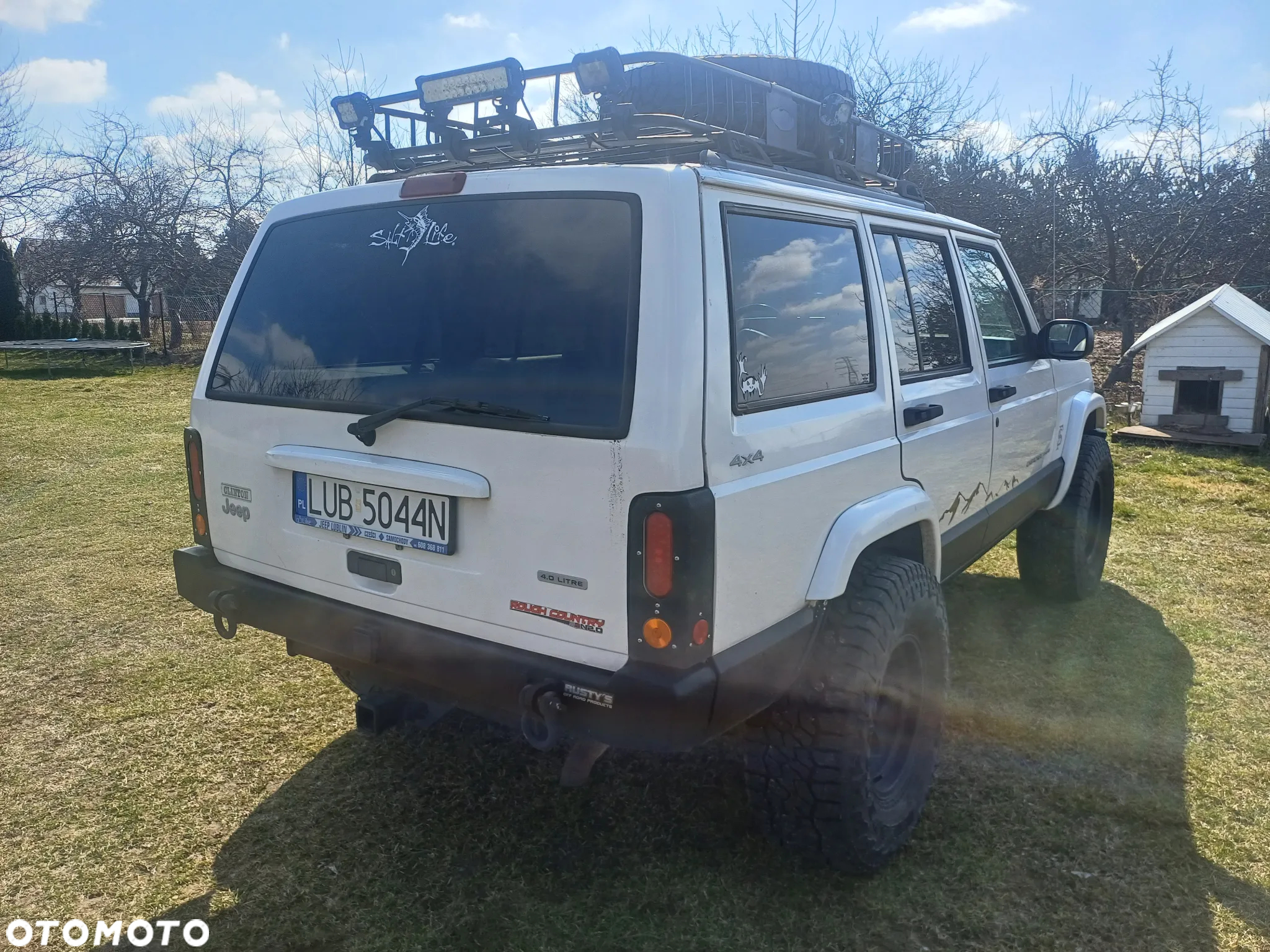 Jeep Cherokee 4.0 - 7