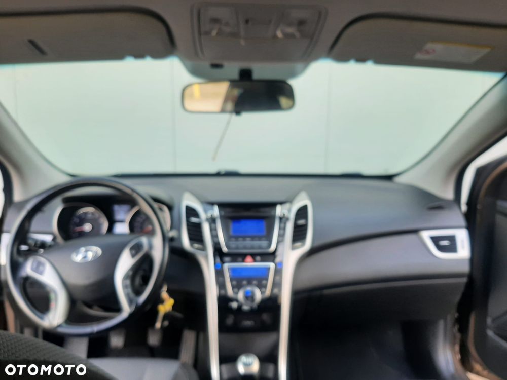 Hyundai i30 1.4 Premium - 4