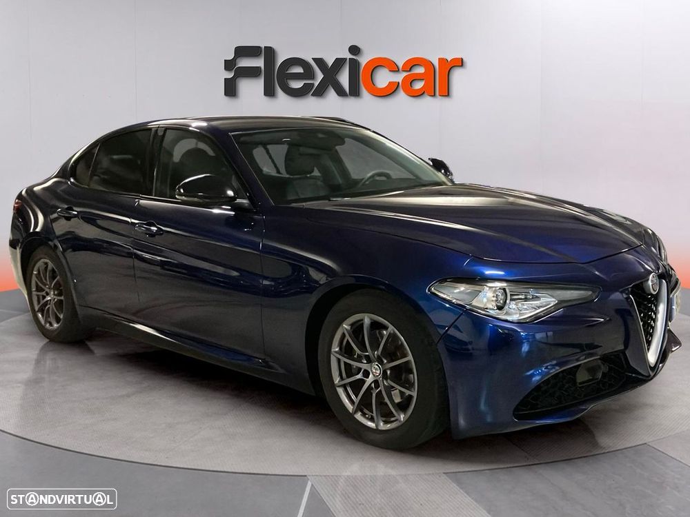 Alfa Romeo Giulia - 1
