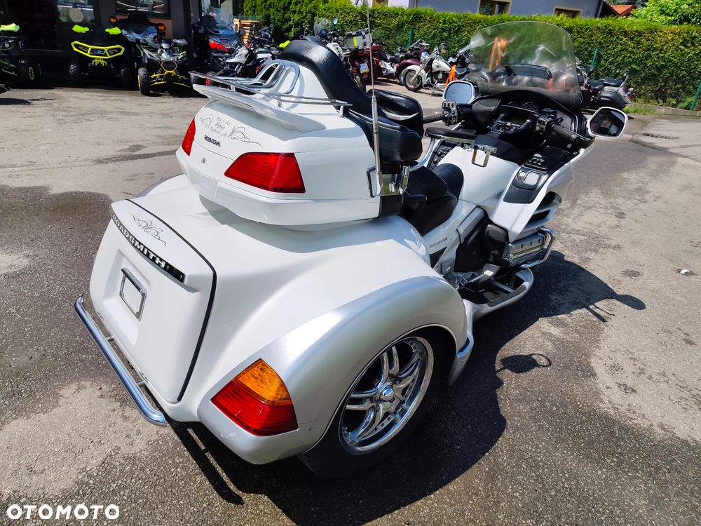 Honda GL - 33