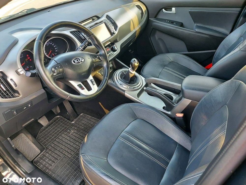 Kia Sportage - 10