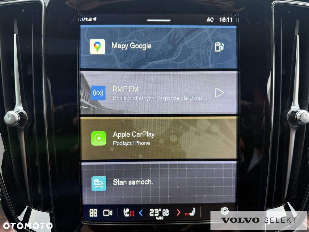 Volvo V60 Cross Country - 19