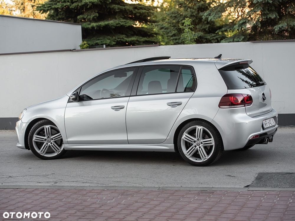 Volkswagen Golf - 11