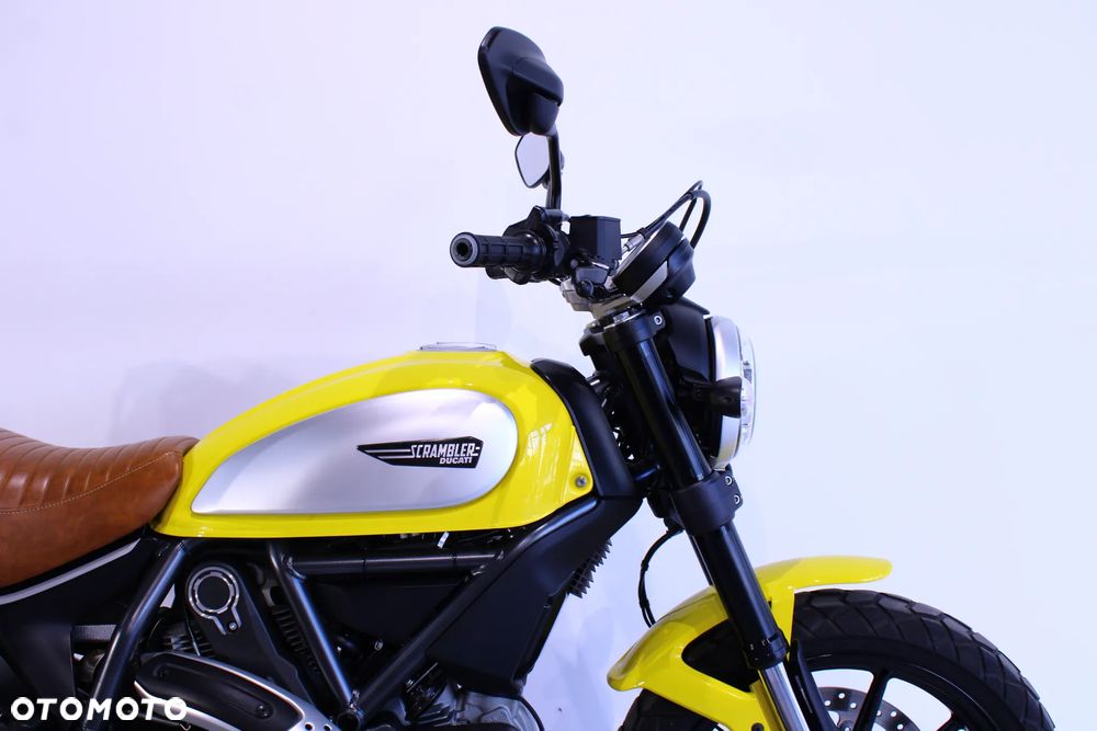 Ducati Scrambler - 12