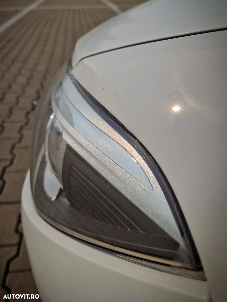 BMW Seria 1 - 12