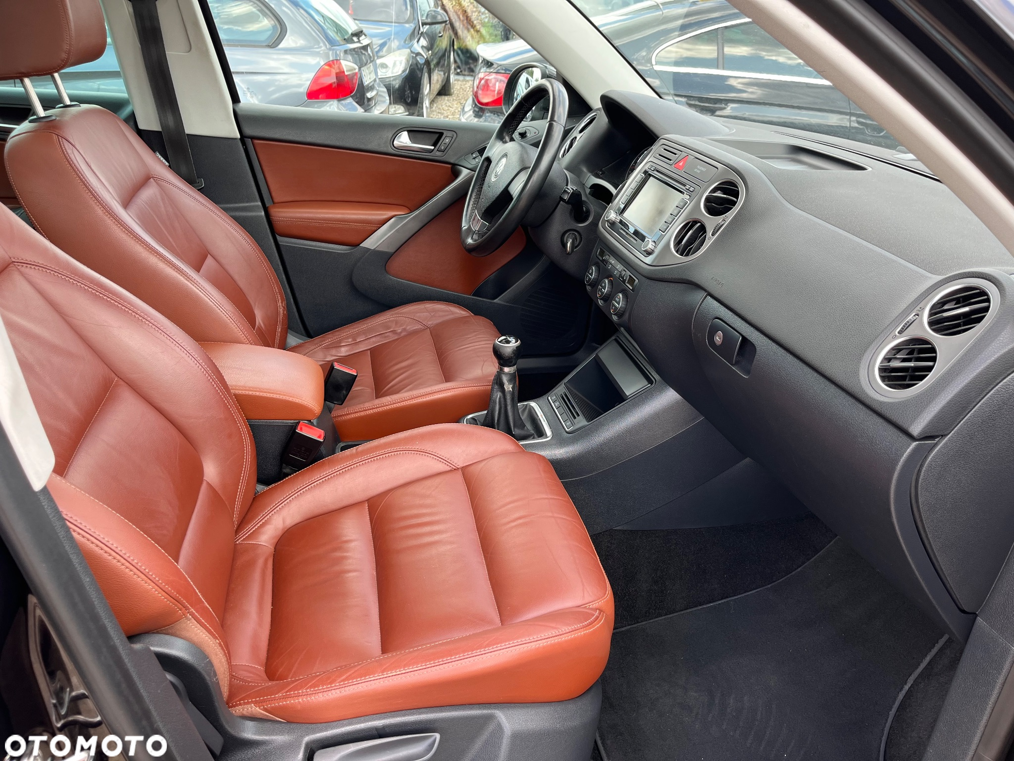 Volkswagen Tiguan 2.0 TDI DPF 4Motion Sport & Style - 11