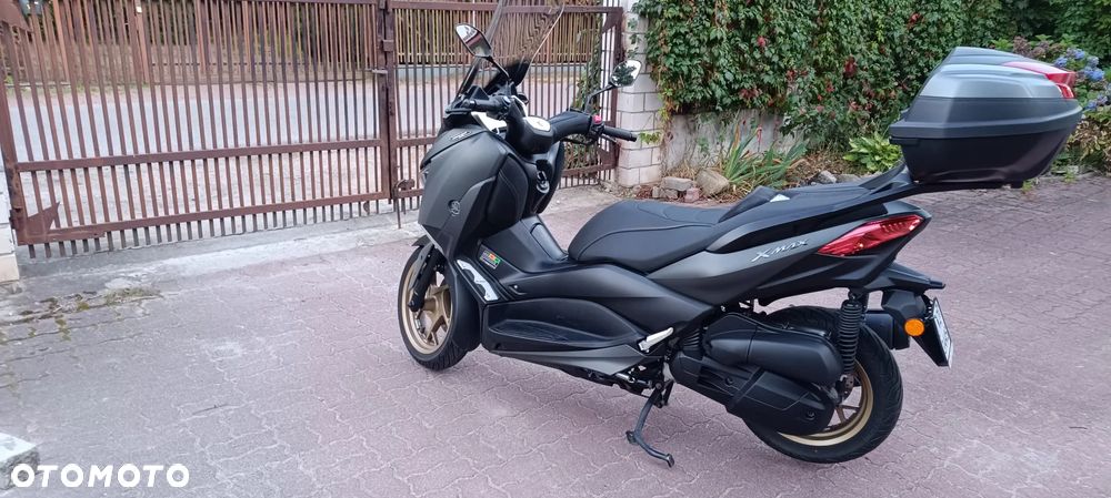 Yamaha X-max - 5