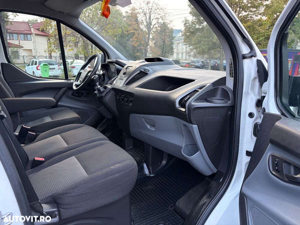 Ford Transit Custom - 11