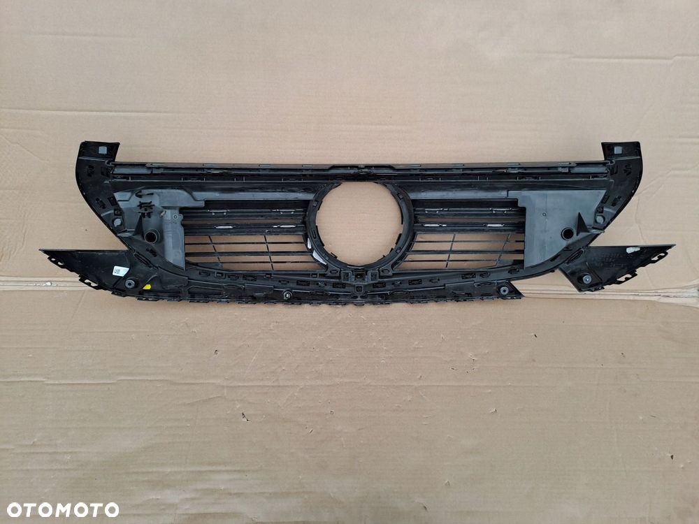 MERCEDES EQC W293 AMG ATRAPA GRILL A2938884100 UŻYWANY - 6