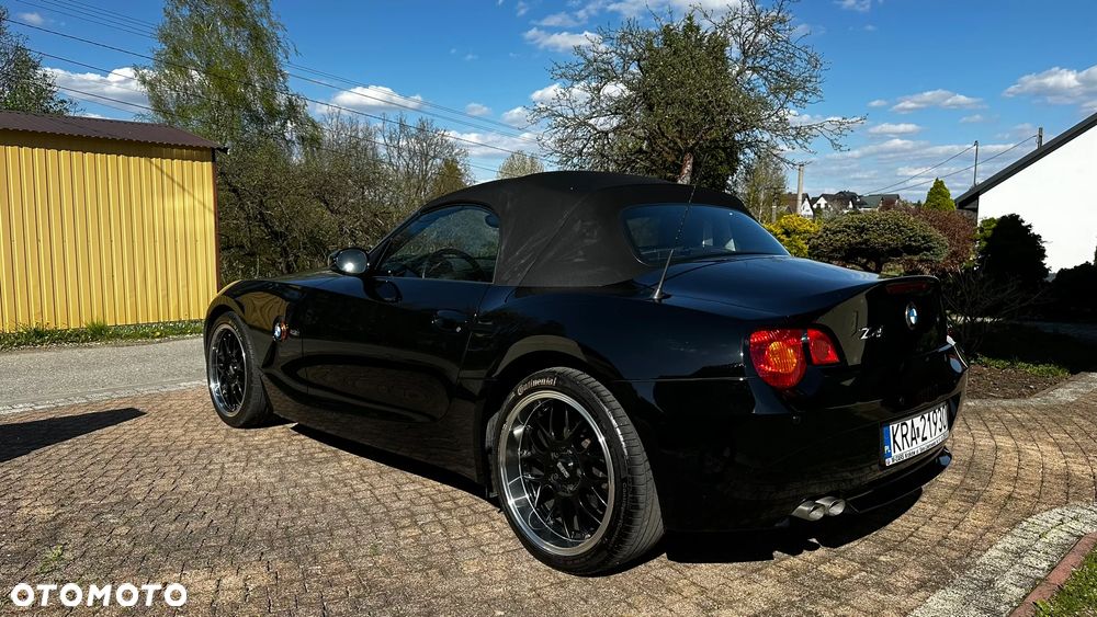BMW Z4 2.5i - 4
