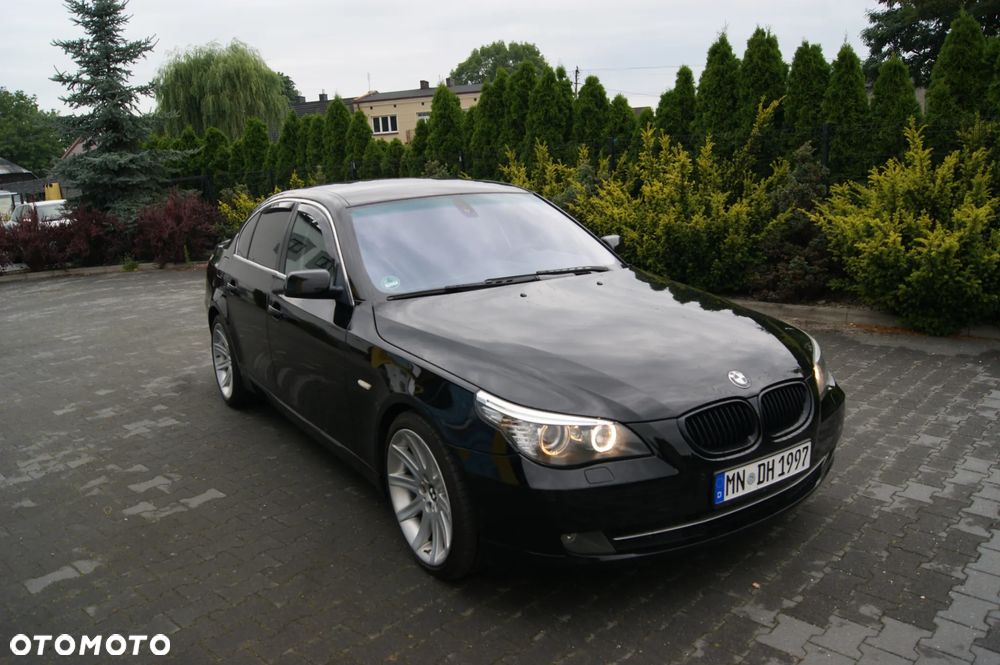 BMW Seria 5 525d Edition Lifestyle - 2