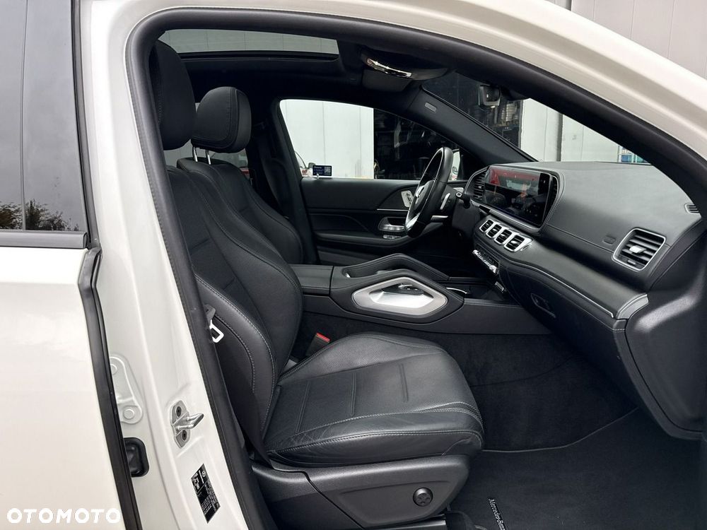 Mercedes-Benz GLE 300 d 4Matic 9G-TRONIC AMG Line - 21