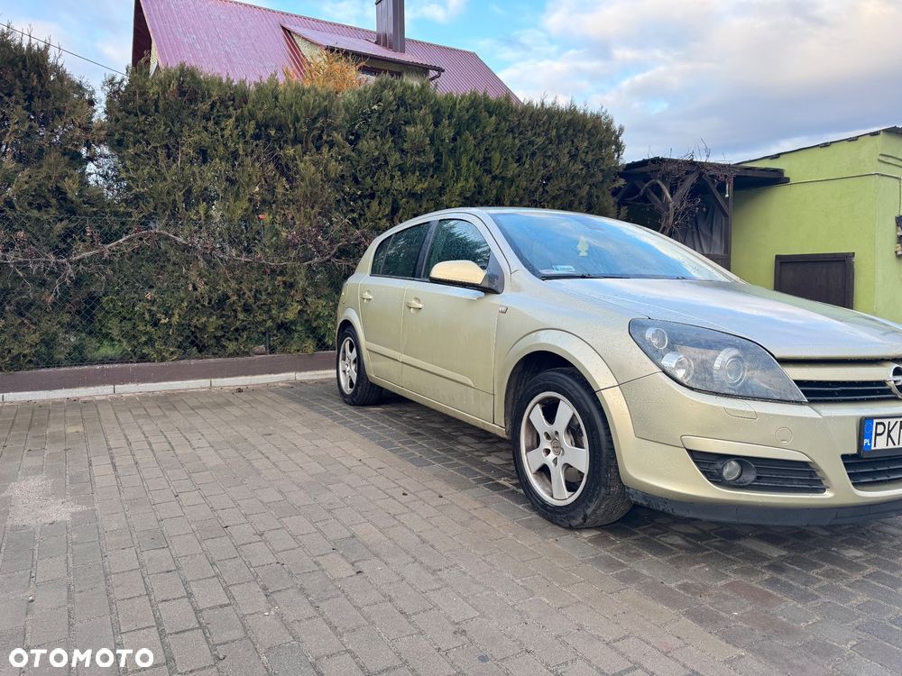 Opel Astra ver-iii-1-7-cdti - 15