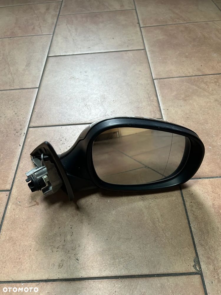 LUSTERKO BMW E90 LIFT PRAWE EUROPA 5PIN 475 - 1