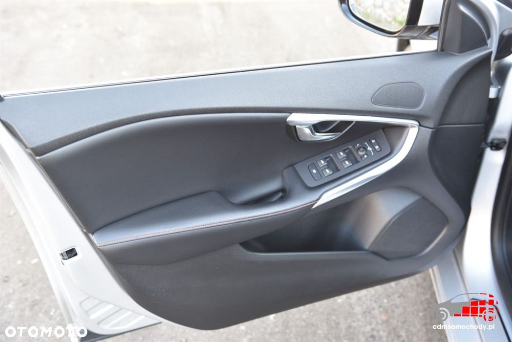 Volvo V40 - 12