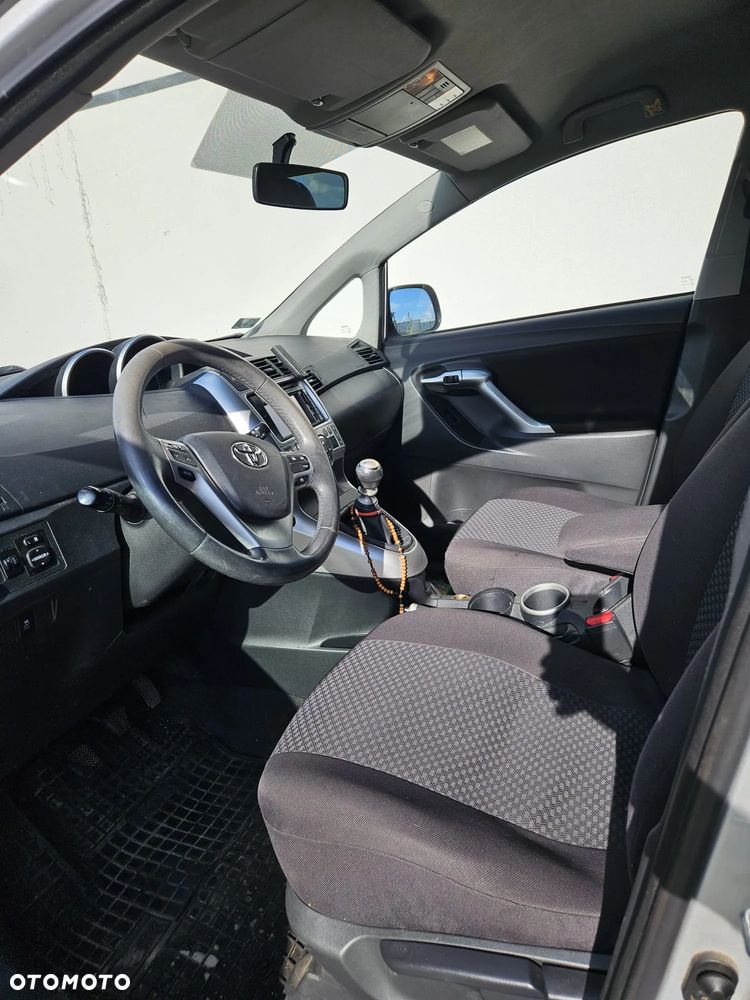 Toyota Verso 2.0 D-4D Life - 4