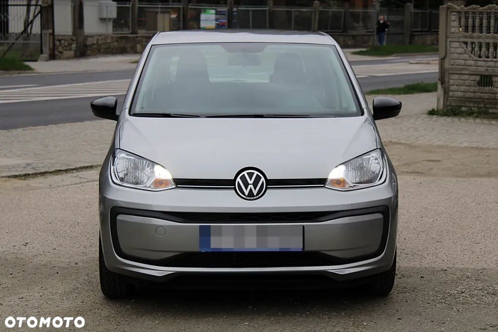 Volkswagen up! (BlueMotion Technology) sound - 4
