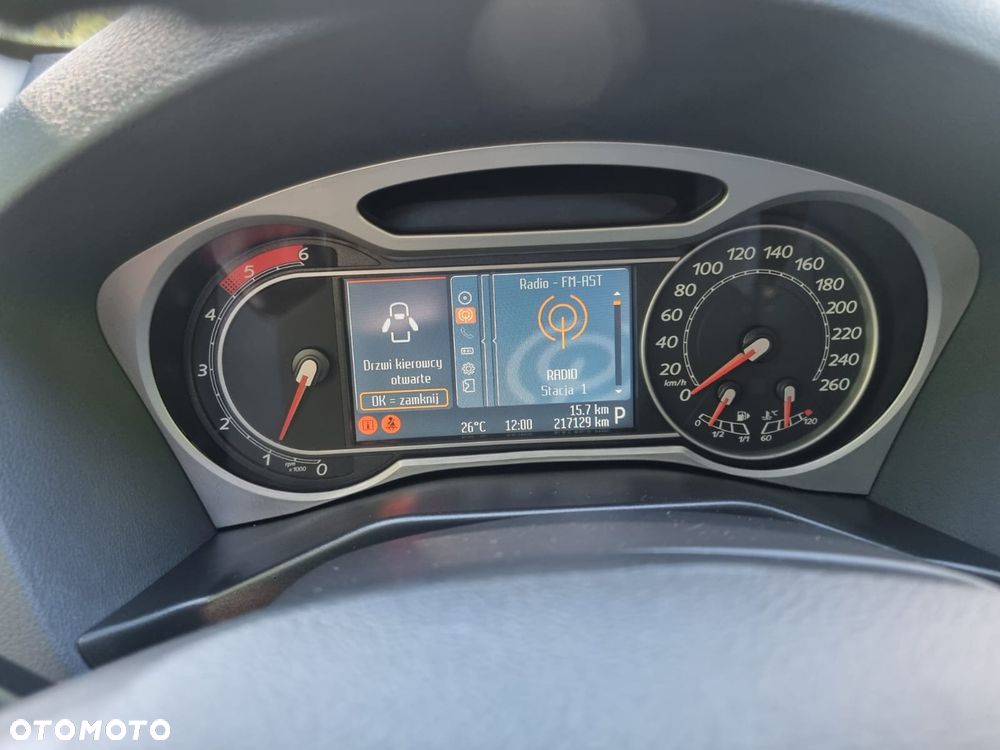 Ford Mondeo 2.0 TDCi Titanium X - 15