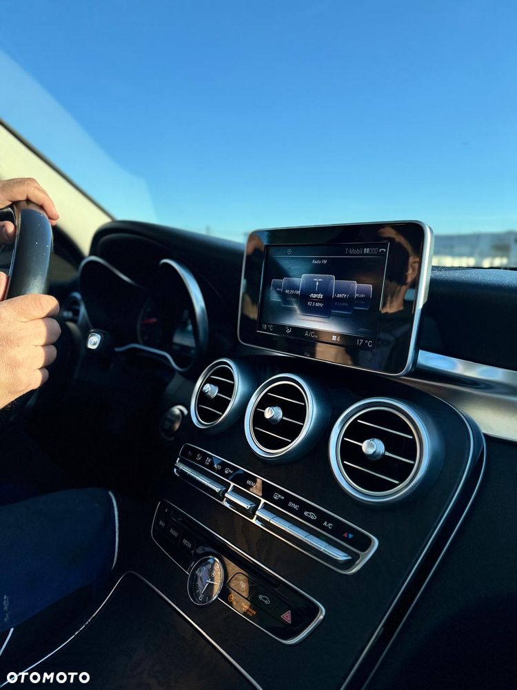 Mercedes-Benz Klasa C 300 7G-TRONIC AMG Line - 10