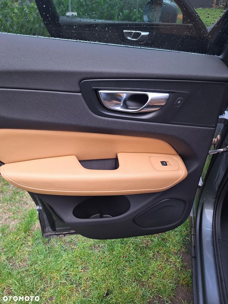 Volvo XC 60 T5 AWD Geartronic Inscription - 21