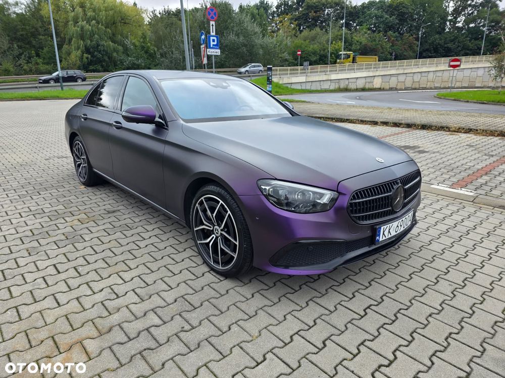 Mercedes-Benz E-Class 2022 photo 4