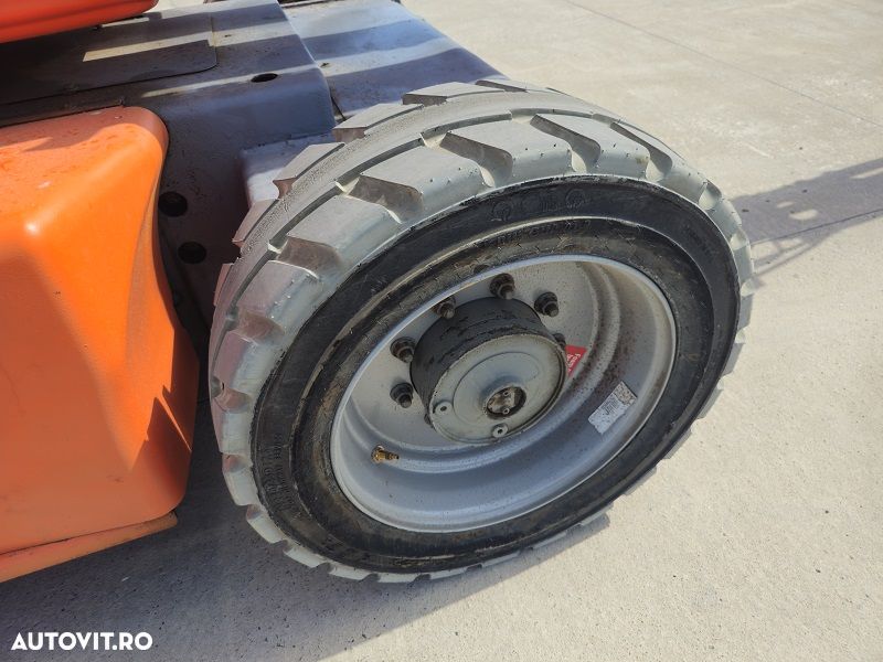 JLG M450AJ - 12