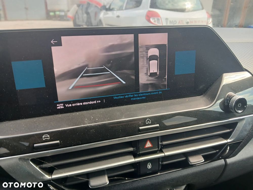 Citroën C4 PureTech 130 Stop&Start EAT8 FEEL PACK - 18