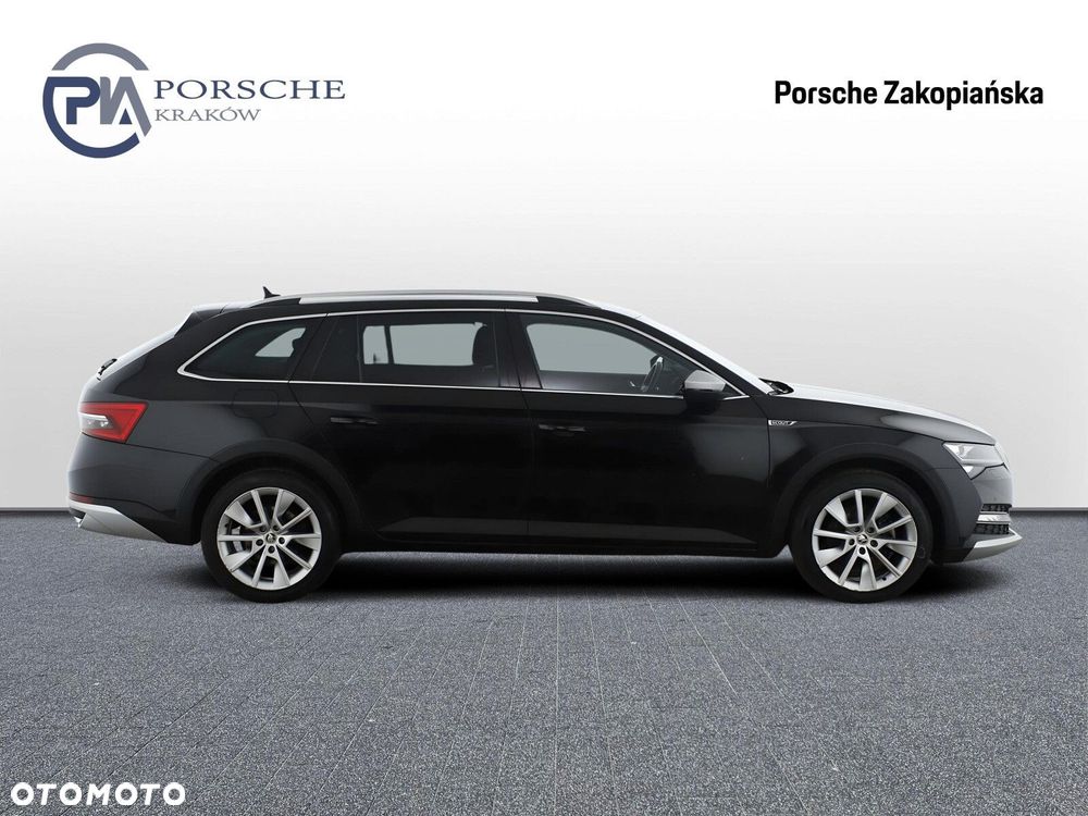 Skoda Superb 2.0 TDI SCR 4x4 Scout DSG - 6