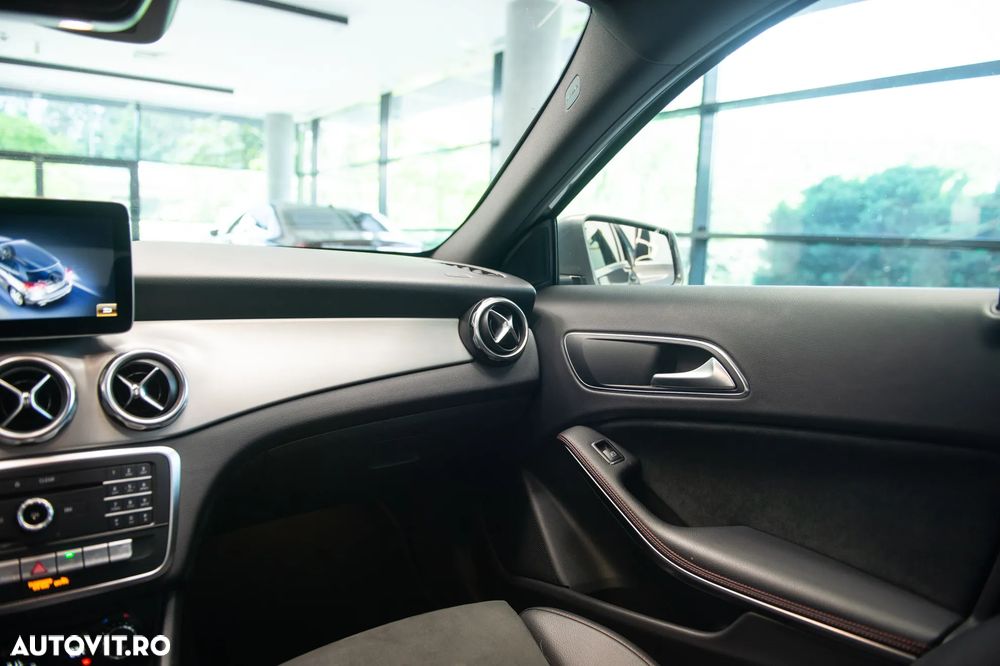 Mercedes-Benz GLA 200 d 4MATIC Aut. - 31