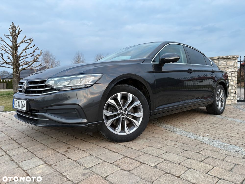 Volkswagen Passat 2.0 TSI Business DSG - 1