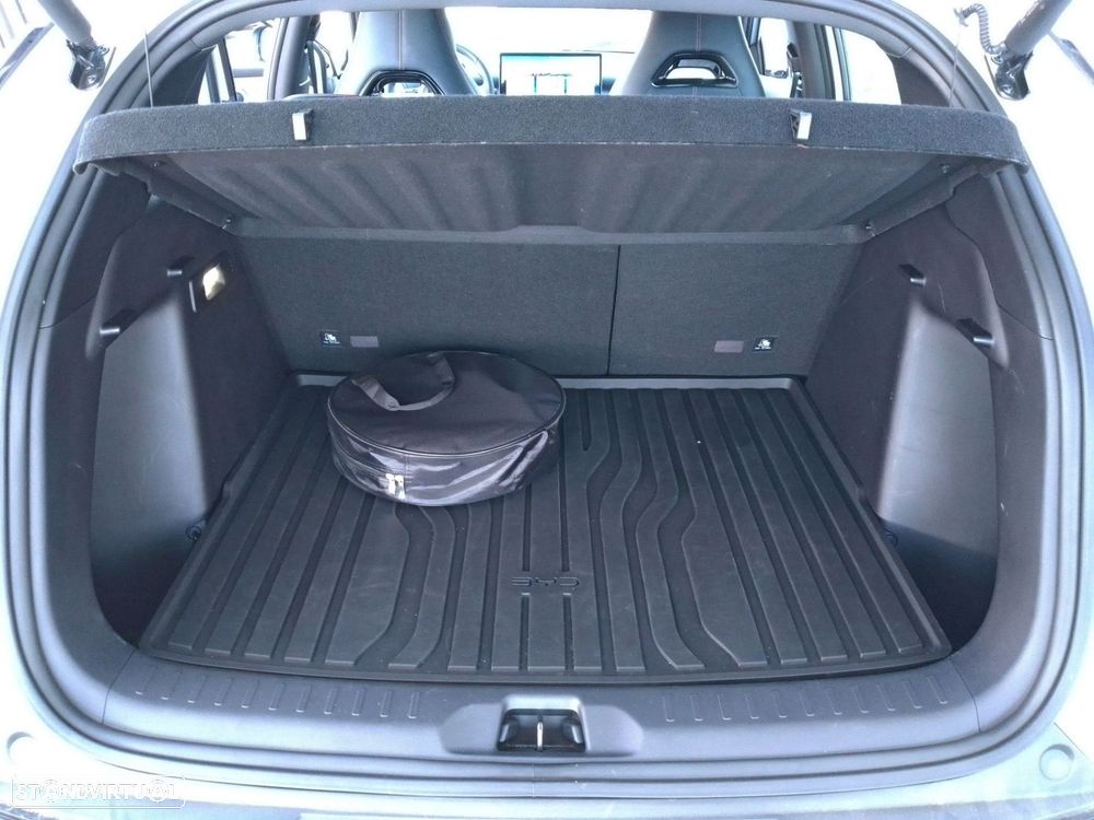 BYD Atto 3 60.48 kWh Comfort - 5