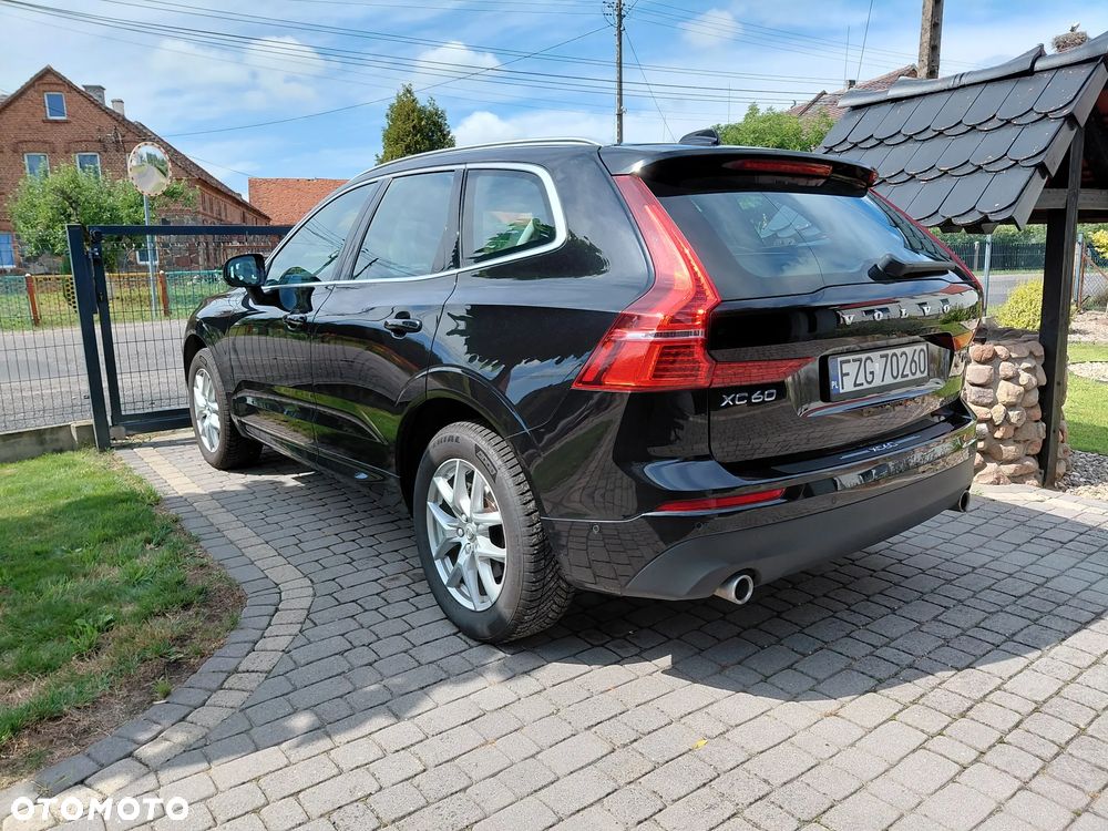 Volvo XC 60 D3 Momentum Pro - 5