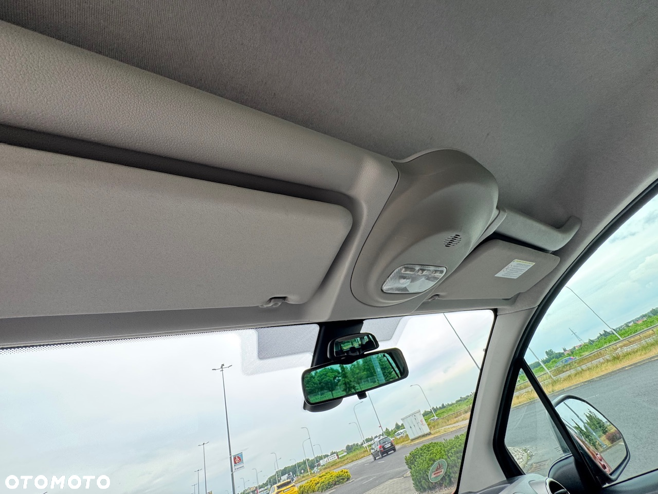 Peugeot Partner 1.6 HDi Outdoor - 28
