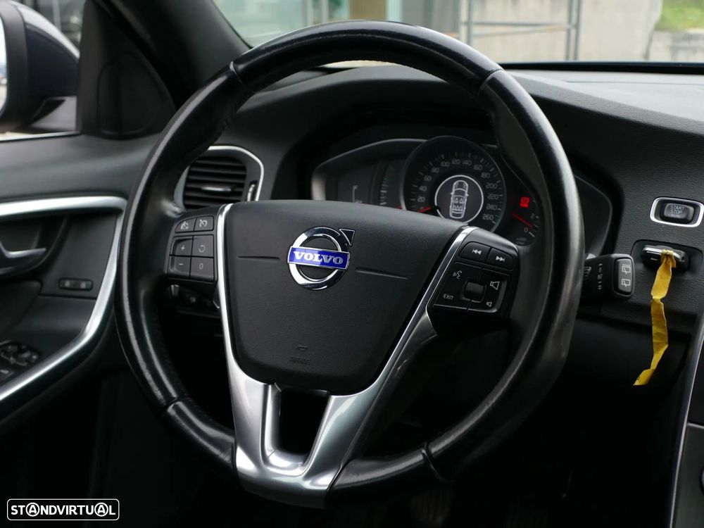 Volvo V60 D3 - 34