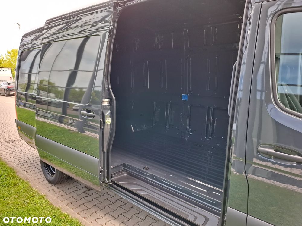 Mercedes-Benz Sprinter 519 CDI Furgon PRO długi 4325 mm L3H2 - DMC 3500 kg - 18
