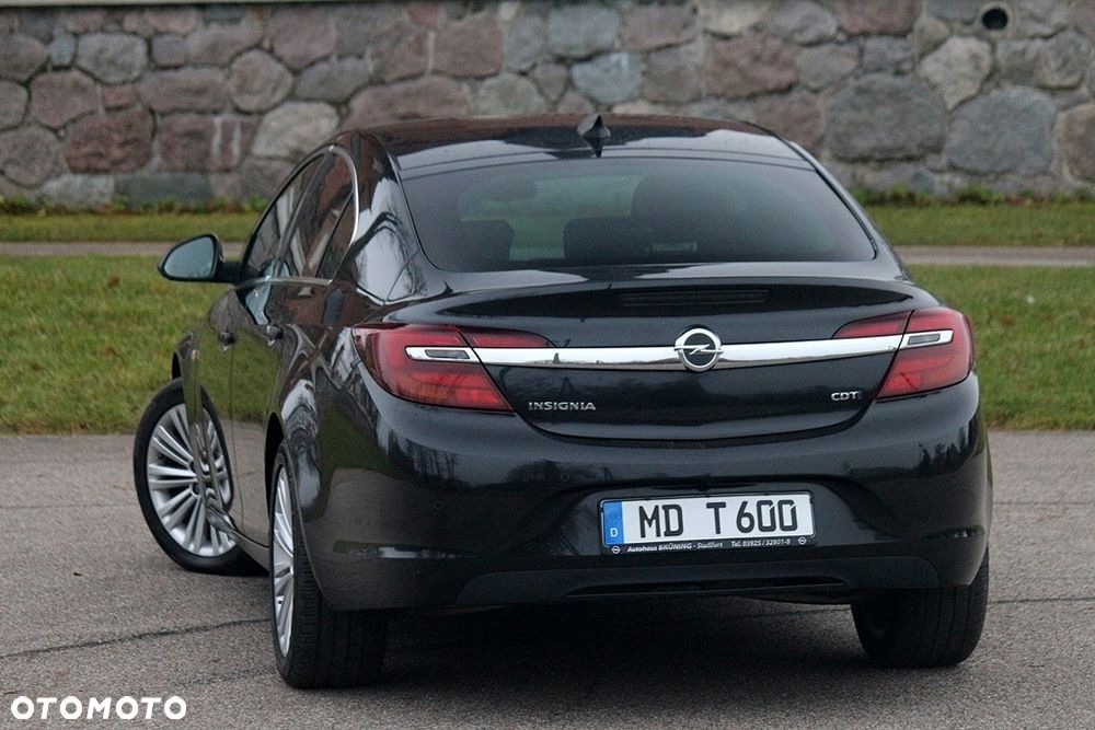 Opel Insignia - 8