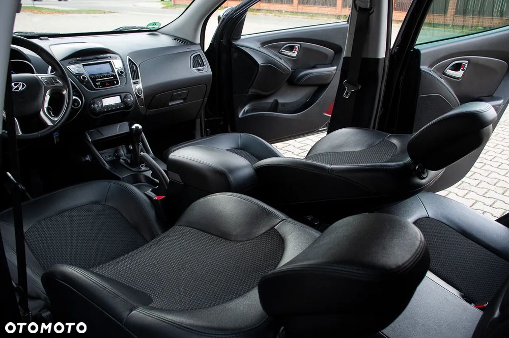 Hyundai ix35 2.0 Premium 2WD - 25