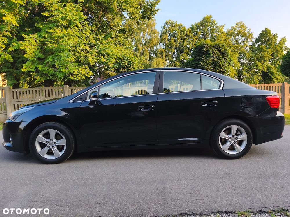 Toyota Avensis 1.8 Business Edition - 30