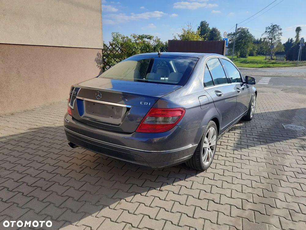 Mercedes-Benz Klasa C 220 CDI Avantgarde - 6
