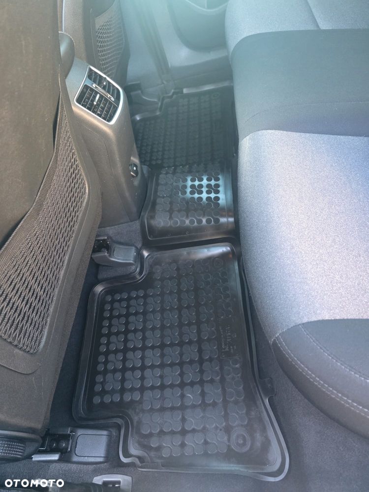 Hyundai Tucson 1.6 CRDi 48V-Hybrid 2WD DCT Select - 18