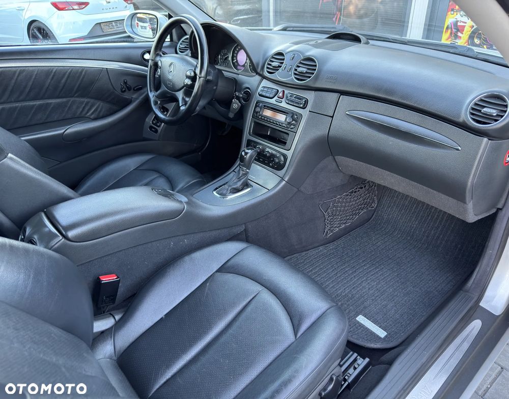 Mercedes-Benz CLK 320 Avantgarde - 31