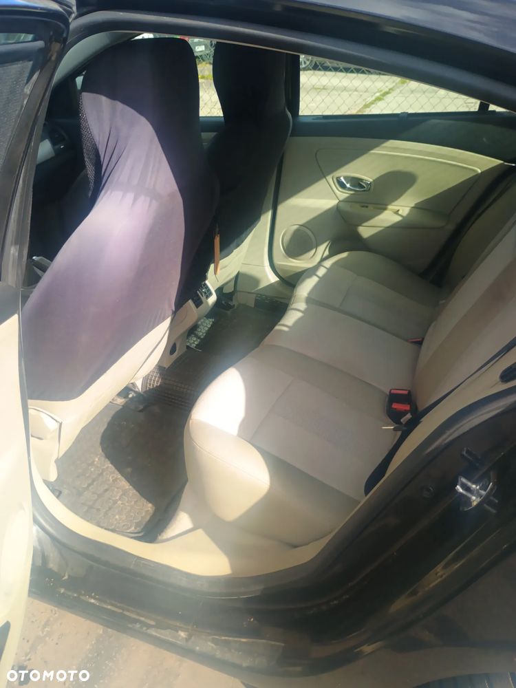 Renault Fluence - 6