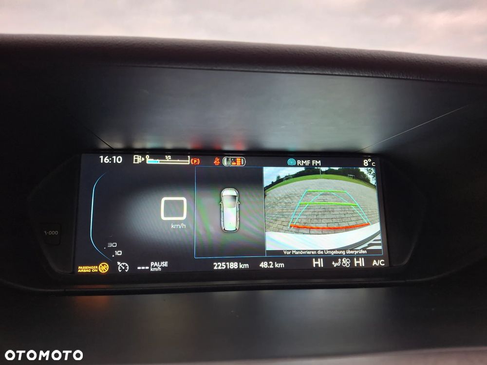 Citroën C4 Grand Picasso 1.6 BlueHDi MoreLife S&S - 32