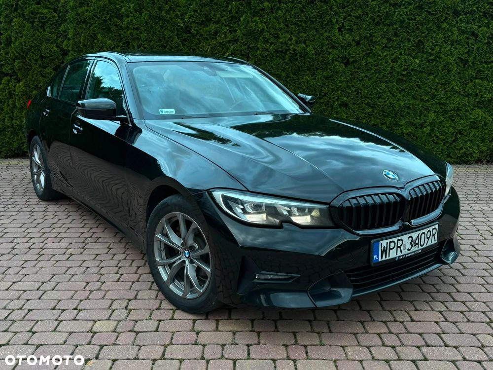 BMW Seria 3 318d Sport Line Shadow - 5