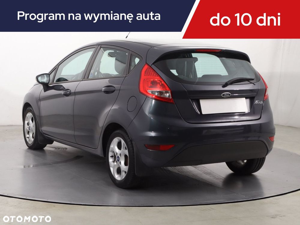 Ford Fiesta - 6