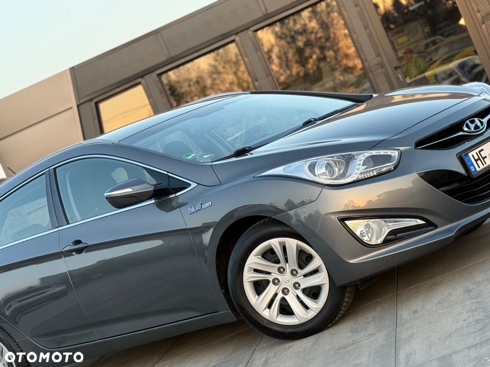 Hyundai i40 - 1