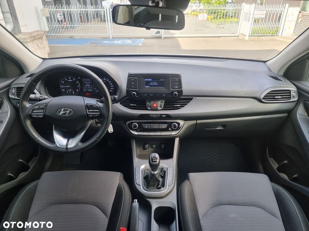 Hyundai i30 1.5 DPI Modern - 20