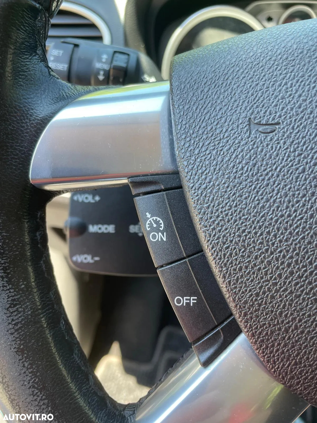 Ford Focus 1.6 TDCi Anniversary - 10